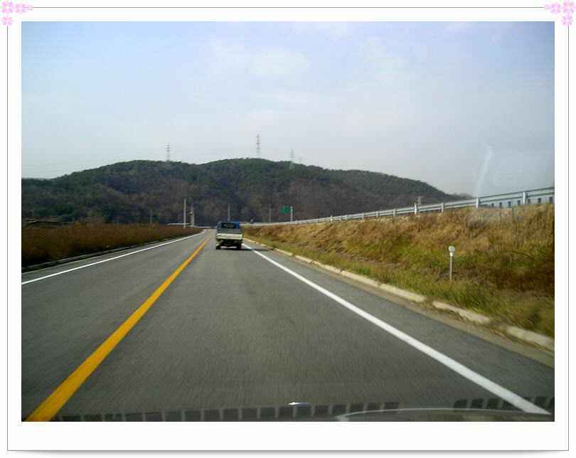051202-003.jpg
